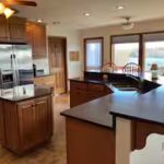 IXoxiEvUBIWr-a2430780-3842-4683-80b3-b656d4c2f1fd