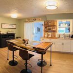 10-dining-and-kitchen-area